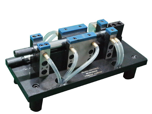 空调压缩机曲轴五联式外径测量装置